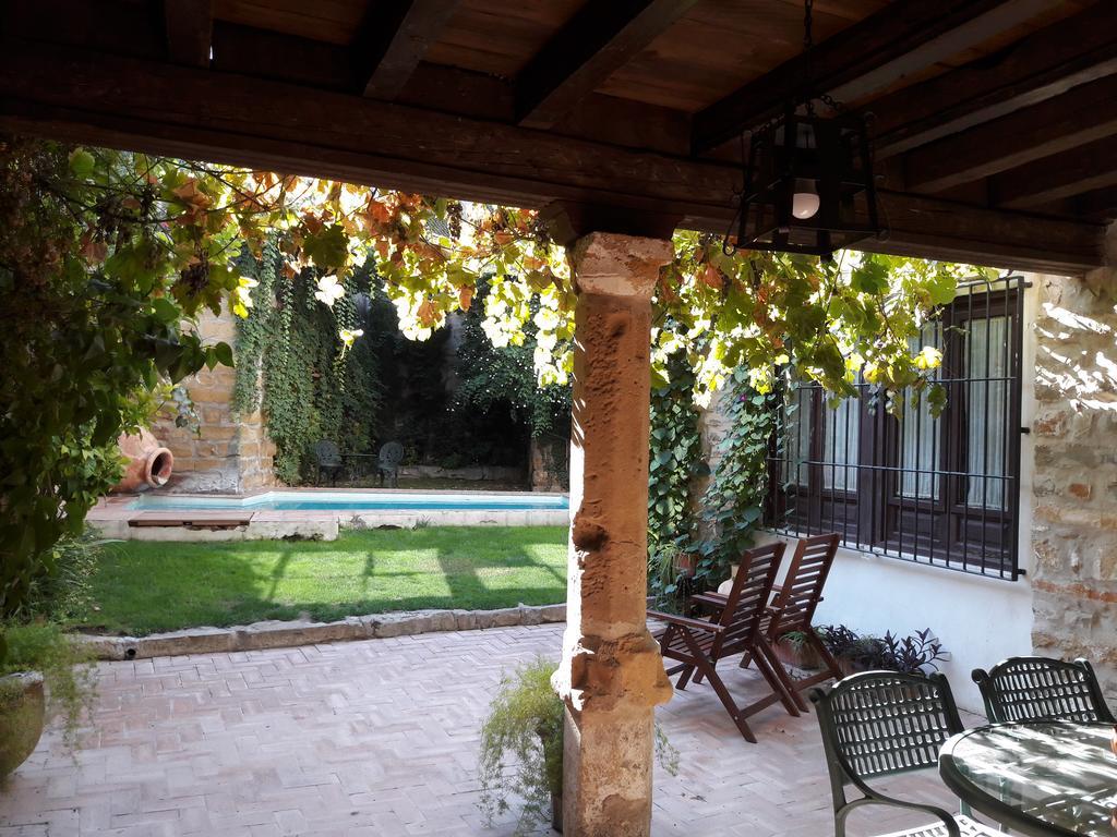 Apartamentos Turisticos El Losal อูเบดา ภายนอก รูปภาพ